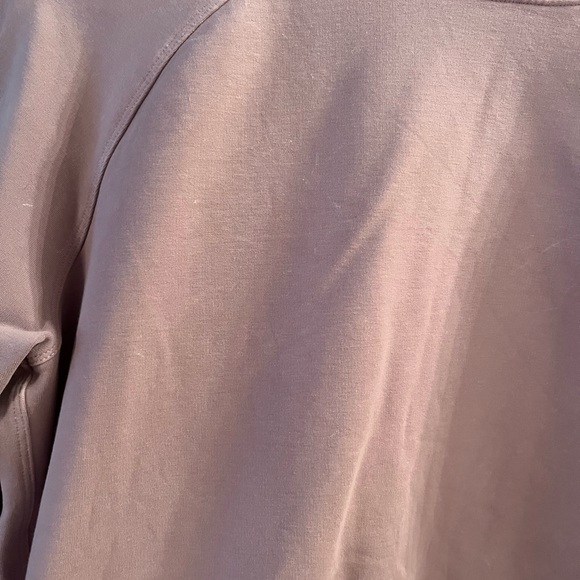 Lululemon sweater - Picture 4 of 4